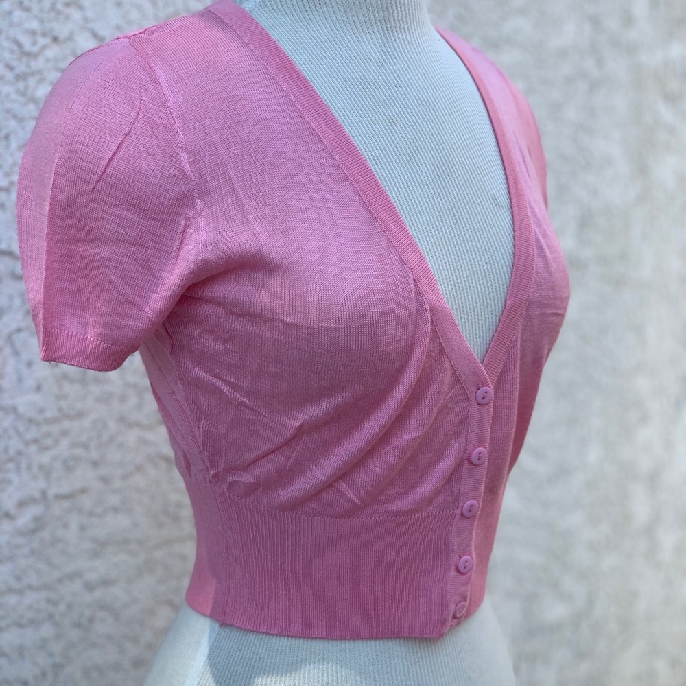Pink crop cardigan top sm - large